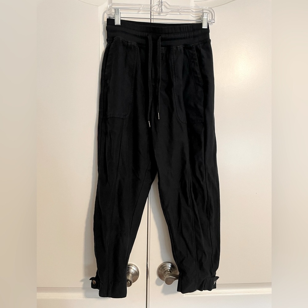 Athleta Farallon Weekender Pants